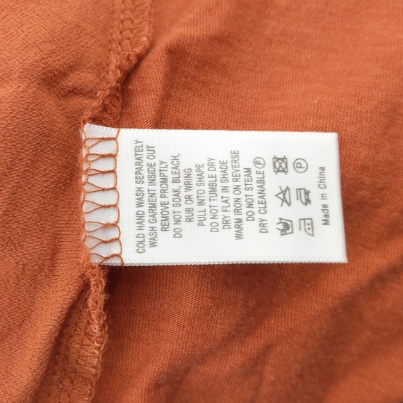 Witchery Womens Top Size XS Orange Sleeveless V-Neck Button Detail Lyocell Blend - Picture 13 of 14